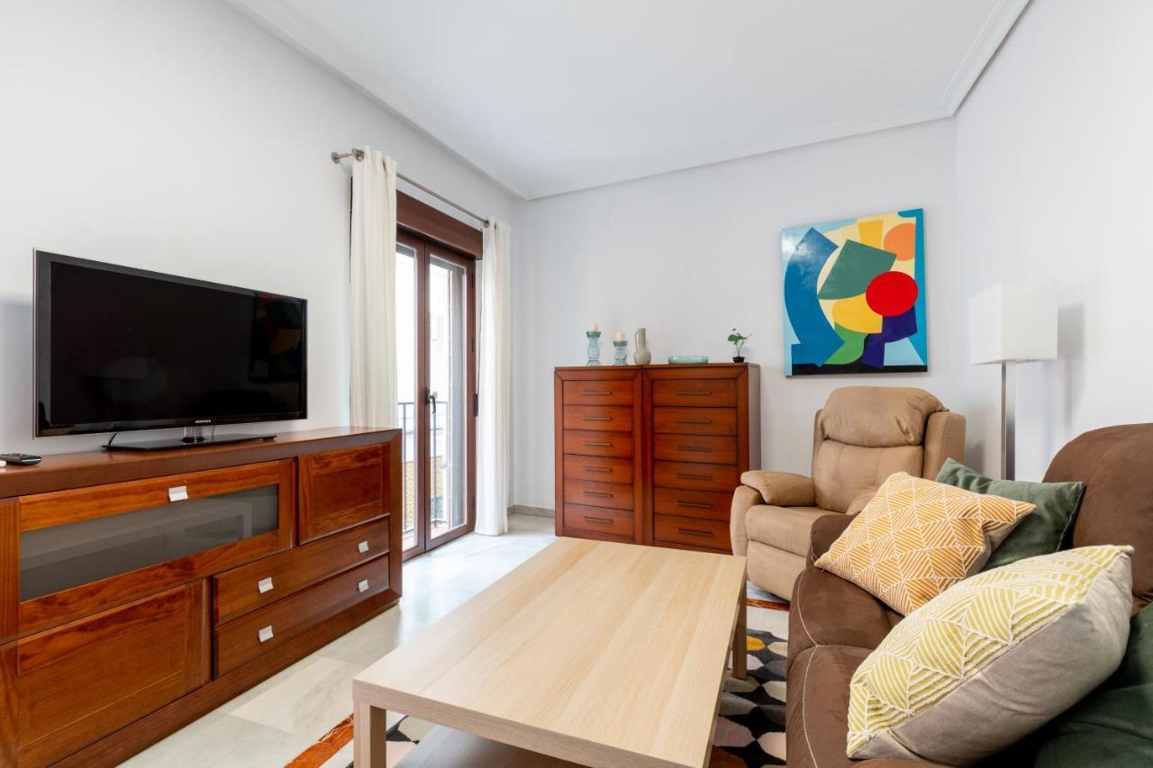 Holi-Rent Cuna Севилья Экстерьер фото