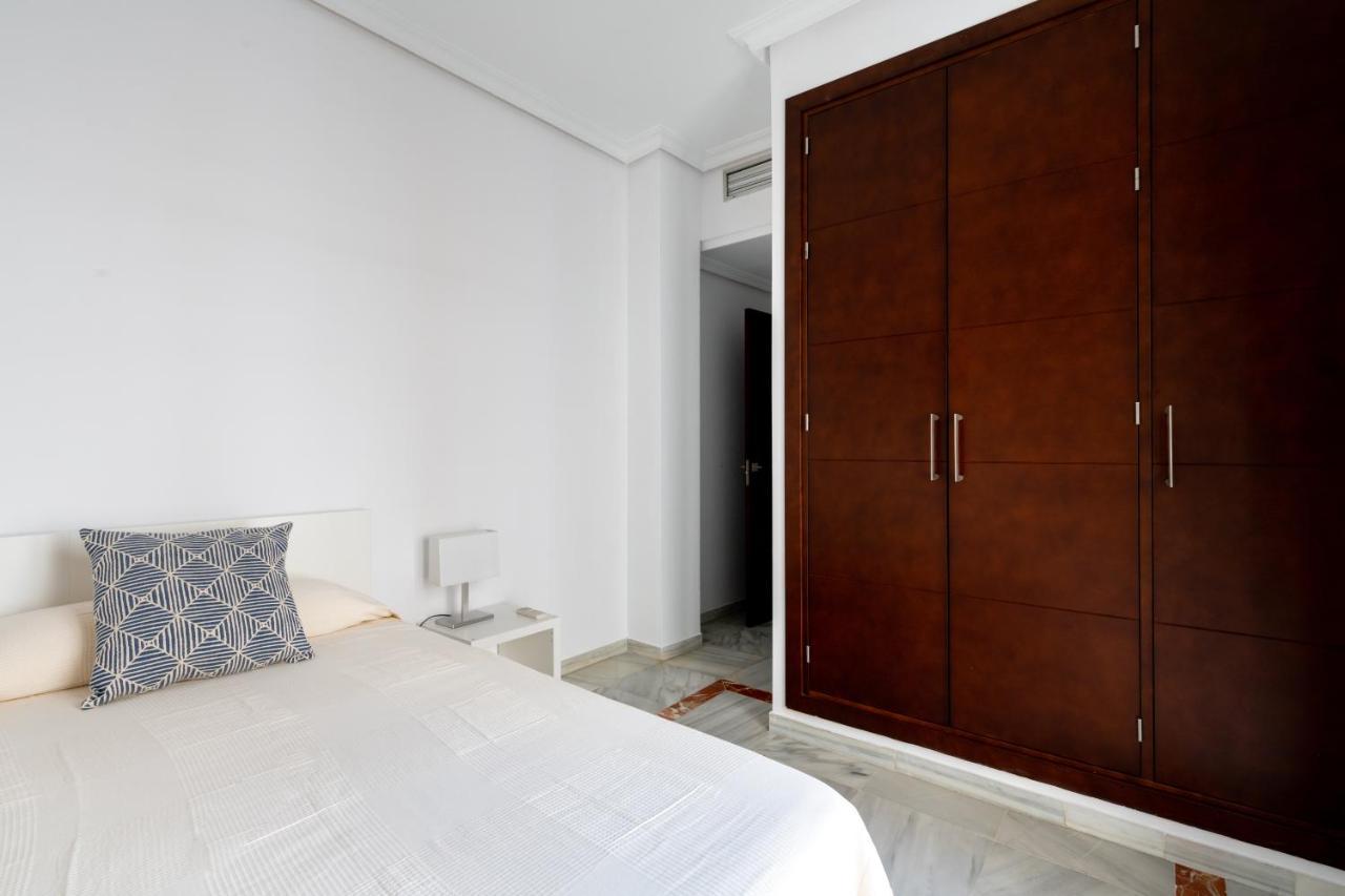 Holi-Rent Cuna Севилья Экстерьер фото